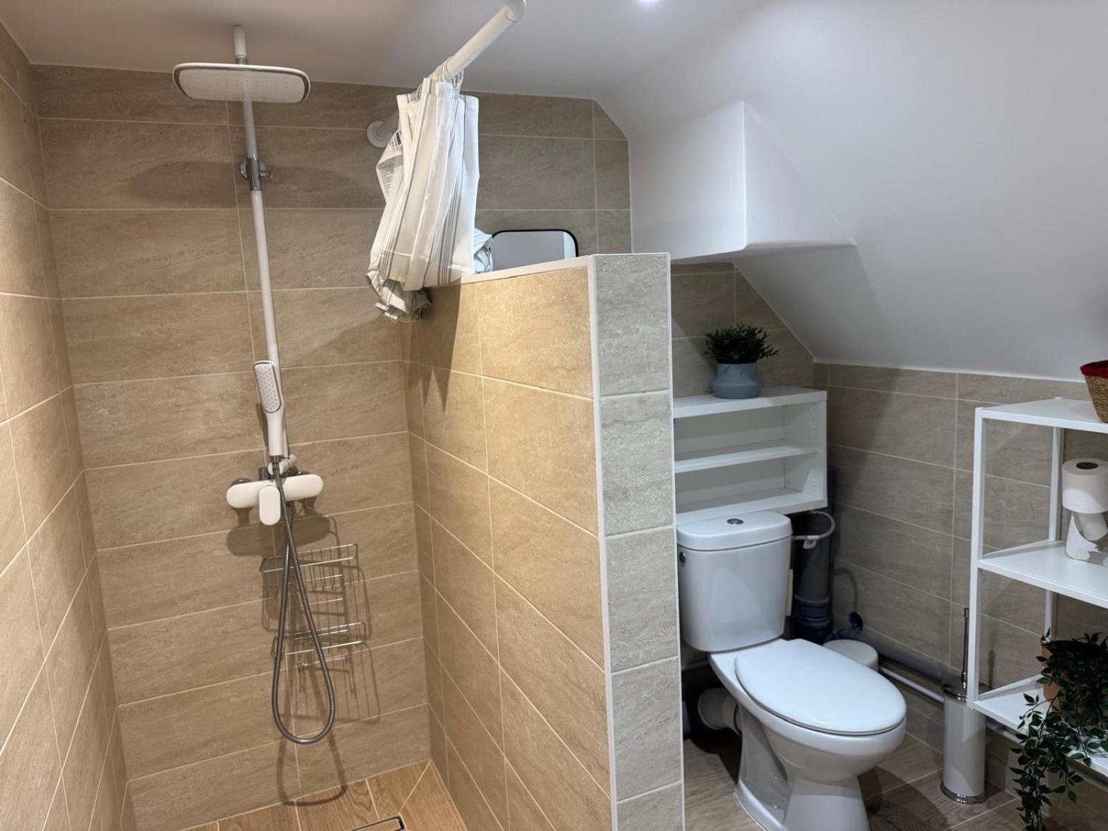 Appartement F1 Meuble Duplex Etage 1